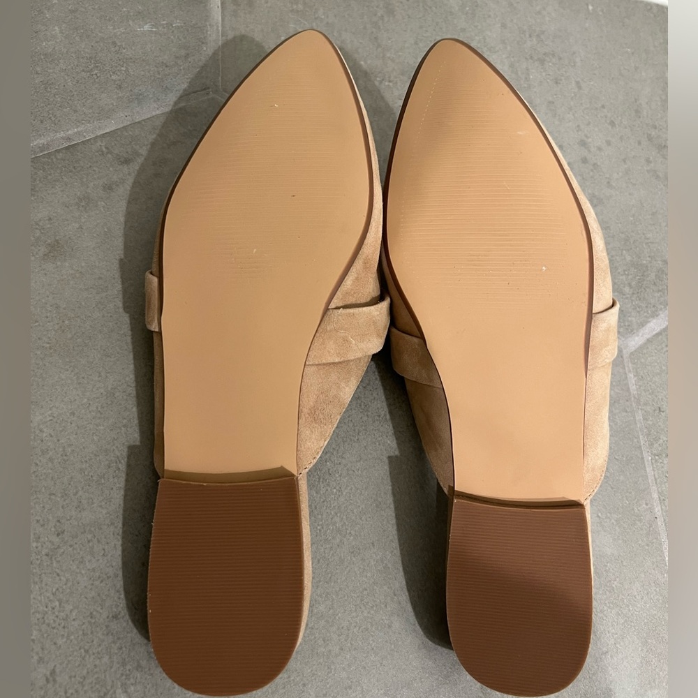 Steve Madden tan pointed toe chain flats - Picture 6 of 11